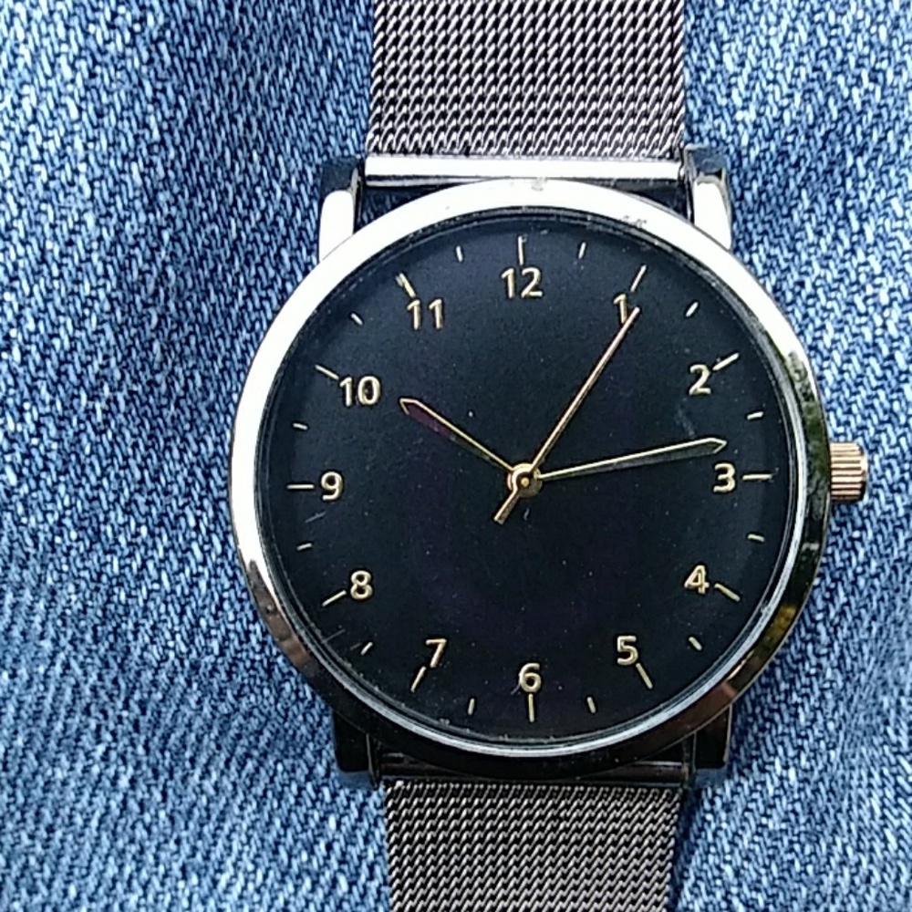 Watch - Picture 2 of 5